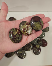 Load image into Gallery viewer, Dragon&#39;s Blood Mini Palm Stone
