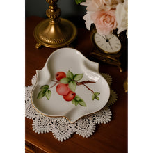 Load image into Gallery viewer, Royal Worcester Evesham Leaf Plate
