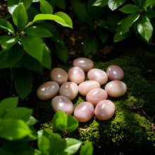 Load image into Gallery viewer, Rose Quartz Mini Palm Stone
